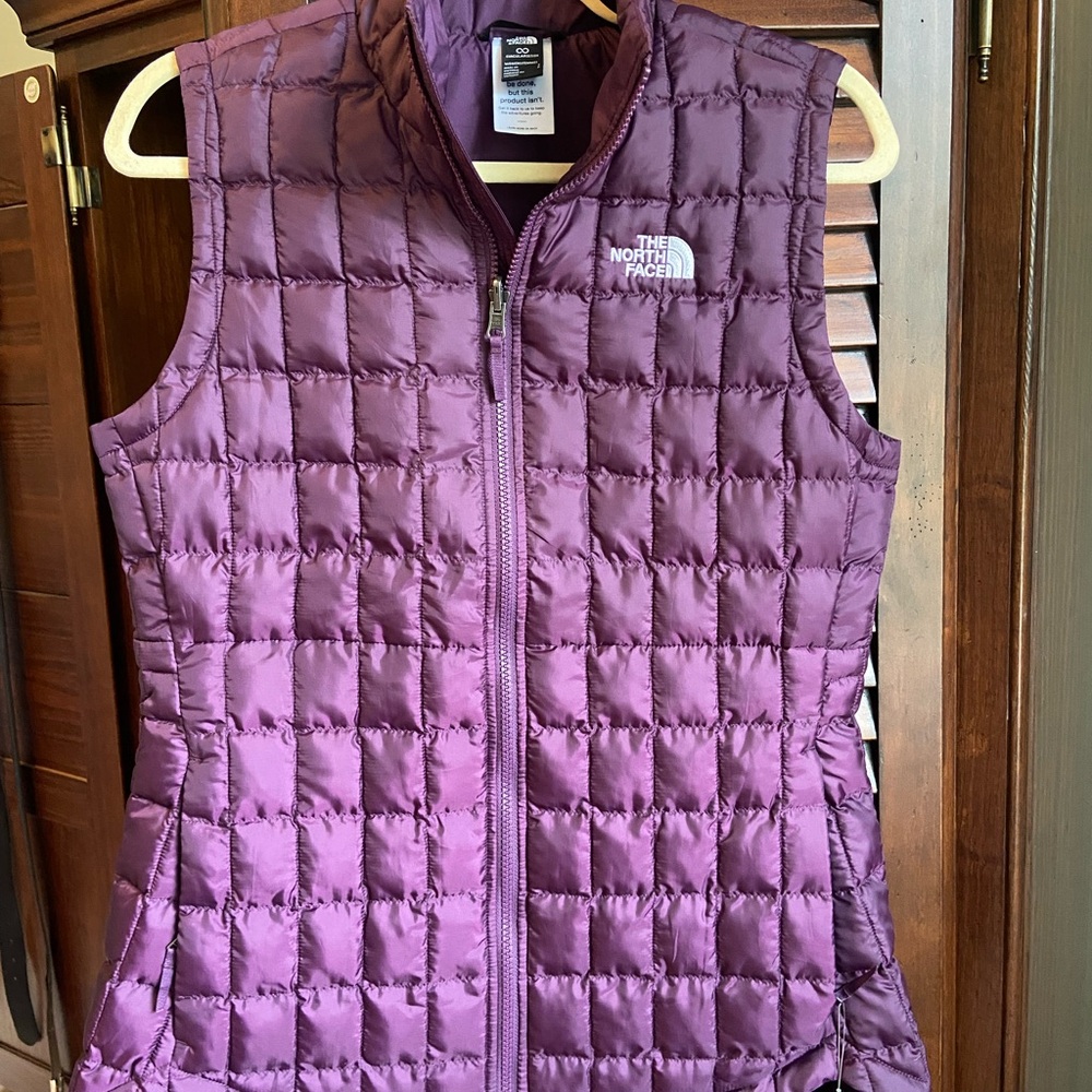 The North Face Purple Quilted Vest Lightweight Insulation
